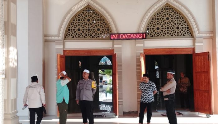 Polsek Ampana Kota Amankan Tablik Akbar Habib Ahmad Al Habsyi di Masjid Tsamaratul Ukhuwah Muara Toba