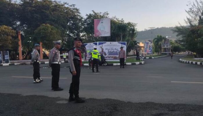Polres Touna dan Polsek Ampana Tete Amankan Iven Lari “Move On Run 2025”