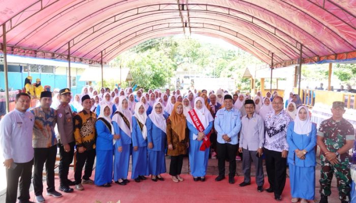 Peringatan HUT IGTKI-PGRI di Uekuli, Bunda PAUD Touna Apresiasi Dedikasi Guru PAUD