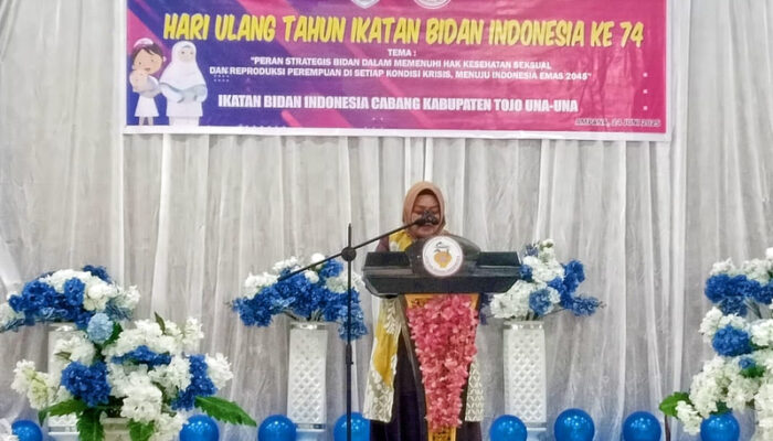 Pemkab Touna Komitmen Dukung Kapasitas dan Kesejahteraan Bidan