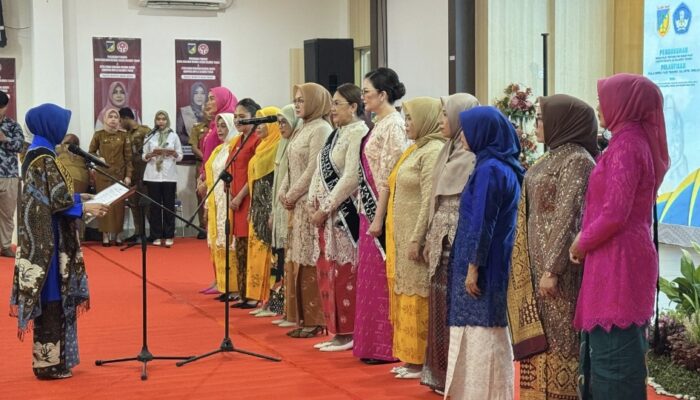 Resmi Dilantik Sebagai Bunda PAUD Touna, Hajar Lawidu Siap Emban Tugas Dengan Penuh Amanah