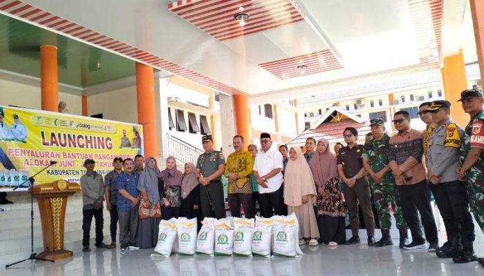 Pemkab Touna Salurkan Bantuan CPP Untuk 15.554 Kepala Keluarga