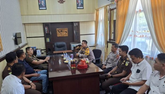 Awal Baik Penegakan Hukum: Kapolres Touna dan Kajari Jalin Silaturahmi Erat