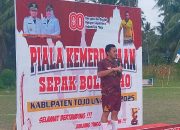 Piala Kemerdekaan Sepak Bola U-40 Resmi Ditutup, Bupati Ilham Apresiasi Keterlibatan Seluruh Pihak