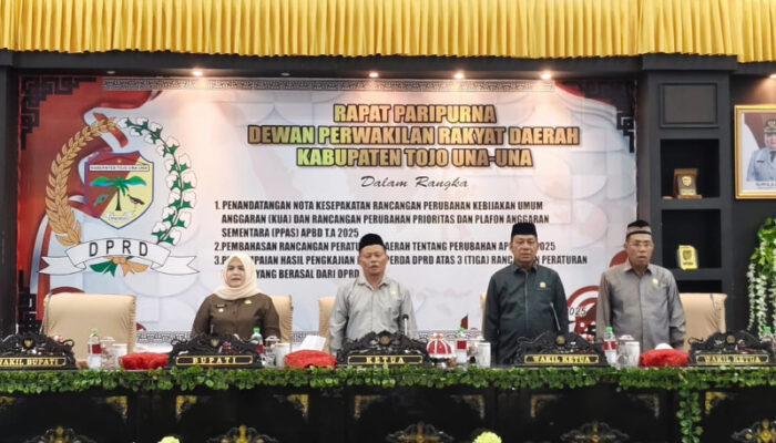 Hadiri Rapat Paripurna DPRD, Wabup Surya Sampaikan Pidato Pengantar Bupati tentang Rancangan Perubahan Perda APBD TA 2025