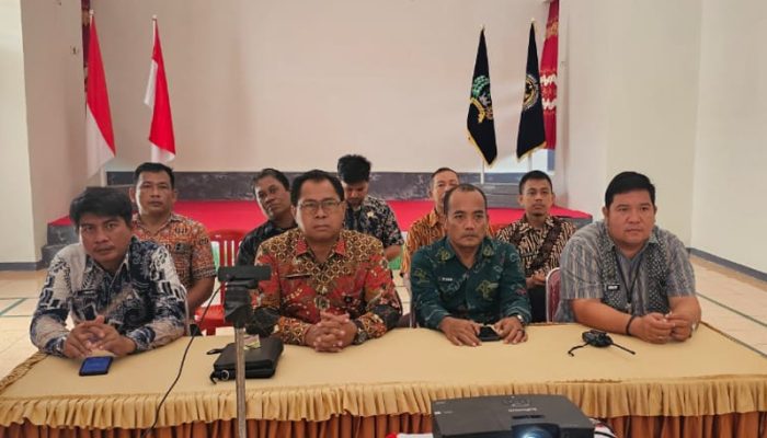 Kepala Lapas Ampana Bersama Jajaran Ikuti Zoom Meeting Persiapan Upacara dan Penyerahan Remisi HUT RI Ke-80