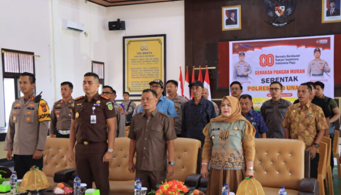 Wabup Surya Hadiri Kick-off Launching Gerakan Pangan Murah di Polres Touna
