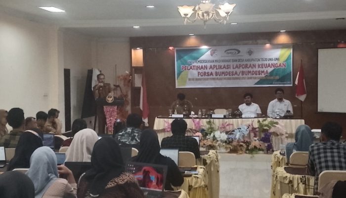 Pelatihan dan Bimtek Aplikasi Laporan Keuangan Forsa BUMDesa, Sekda Touna: Bagian Penting Dari Strategi Pembangunan Desa