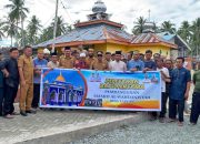 Wujudkan Janji Politik dan Kepedulian Religius, Bupati Ilham Lawidu Letakkan Batu Pertama Pembangunan Masjid di Desa Labuan