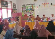Ini Pesan Kapolsek Ampana Kota Saat Pertemuan Dengan Orang Tua Wali Murid SD Negeri Sumoli