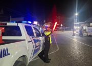 Satlantas Polres Touna “Sisir” Kota Malam Hari, Jaring Balap Liar Lewat ‘Blue Light Patrol’