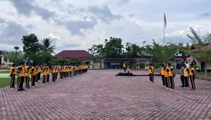 Jaga Stamina Prima, Polres Touna Wajibkan Seluruh Personel Olahraga Pagi Rutin Setiap Jumat