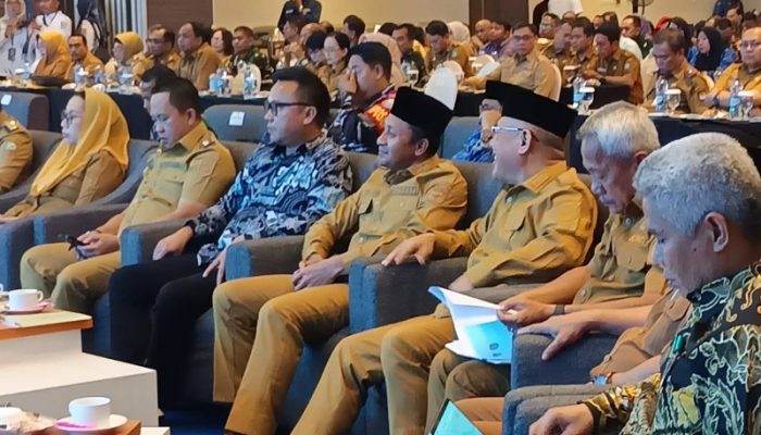 Bupati Ilham Lawidu Hadiri Rakor dan Evaluasi Program Prioritas Nasional Bersama Gubernur Sulteng