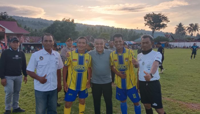 Resmi Digelar Turnamen Sepak Bola Tua Molangke Cup 2025, Diawali Laga Eksebisi Antara Skill Touna Vs All Star Tobar