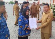 Bupati Ilham Lawidu Serahkan SK Pengangkatan 363 PPPK Paruh Waktu