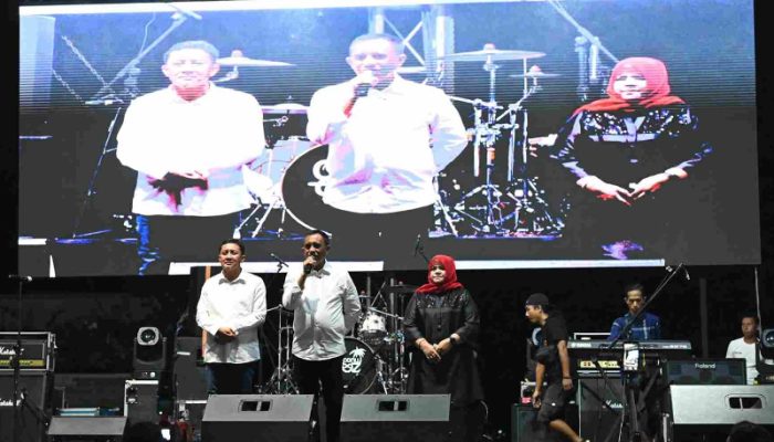 Malam Puncak HUT Ke-22 Kabupaten Touna, Ini Pesan Gubernur Sulteng