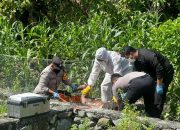Hadir di Tengah Duka, Bhabinkamtibmas Dampingi Pemakaman Warga yang Ditemukan Meninggal di Kebun