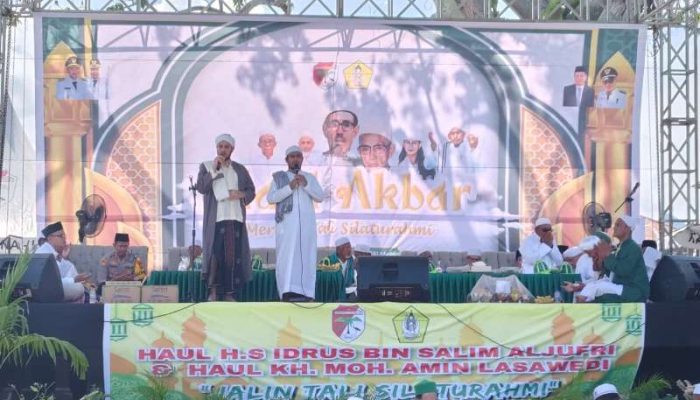 Pastikan Keamanan Ribuan Jamaah, Kapolres Touna Hadiri Haul Guru Tua ke-57 di Ampana