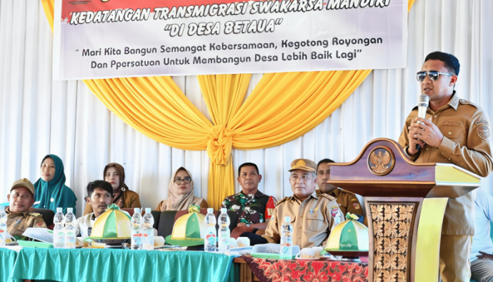 Bupati Ilham Lawidu Hadiri Acara Syukuran Kedatangan Transmigrasi Swakarsa Mandiri Desa Betau