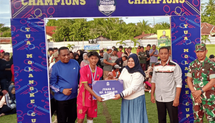 Turnamen Sepak Bola Tua Molangke Cup se-Sulteng Resmi Ditutup Wabup Surya