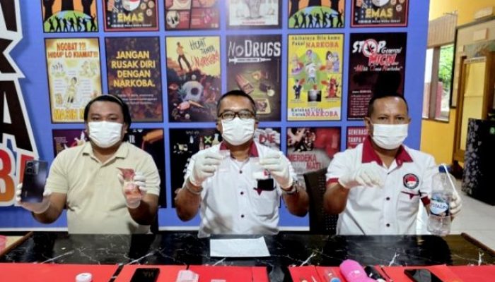 Tak Ada Celah Bagi Narkoba, Polres Morowali Utara Sikat Pengedar di Mess PT GNI