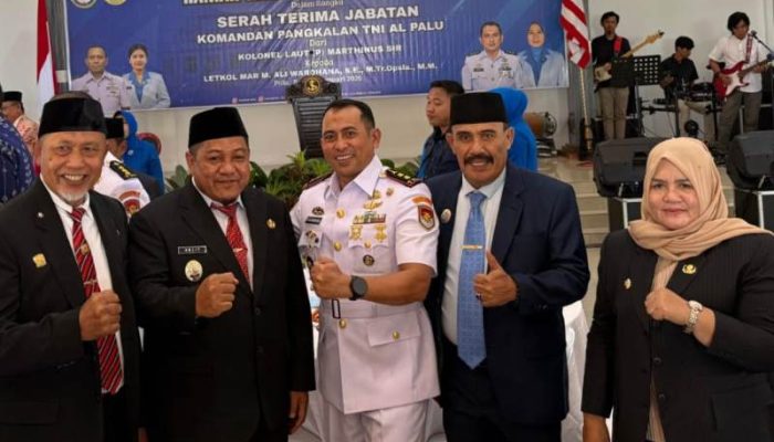 Hadiri Sertijab dan Ramah Tamah Danlanal Palu, Wabup Surya: Pemkab Touna Siap Bersinergi Jaga Stabilitas dan Keamanan Laut