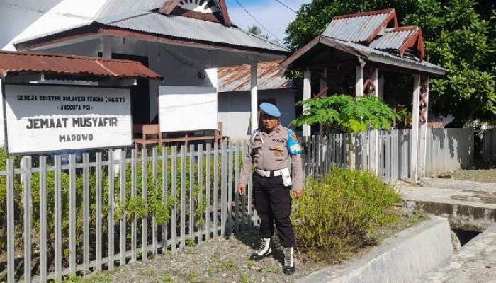 Polsek Ulubongka Laksanakan Pengamanan Ibadah Minggu di Desa Marowo