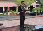 Apresiasi Loyalitas, Kapolres Touna Sematkan Tanda Kehormatan Satyalencana Pengabdian kepada Personel