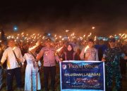 Bupati Ilham Lawidu Lepas Peserta Pawai Obor Sambut Ramadhan