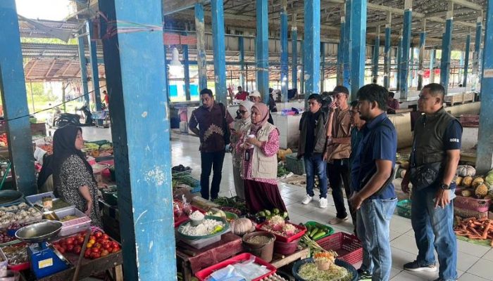 Jelang Hari Raya, Satgas Pangan Touna Pantau Stok dan Harga Bahan Pokok di Pasar Ampana