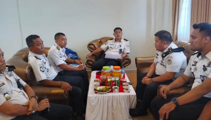 Siap Semarakkan HBP Ke-62 Tahun, Plt. Kalapas Ampana Pimpin Rapat Strategis, Perkuat Sinergi dan Komitmen Jajaran