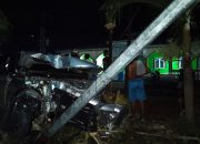 Kapolsek Ampana Tete Ungkap Kronologi Laka Tunggal Avanza Pemuat Buah Naga di Desa Tete A