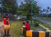 Pastikan Warga Aman Beribadah, Personel Polres Touna Sisir Titik Keramaian Usai Subuh