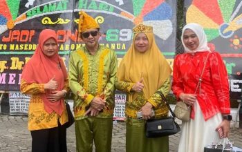 Bupati Ilham Lawidu Bersama Ketua TP PKK Touna Hadiri Peringatan HUT Kabupaten Bone Ke-69 Tahun