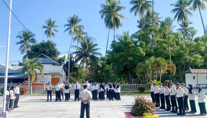 Penguatan Disiplin dan Integritas, Plt. Kalapas Ampana Pimpin Apel Pagi