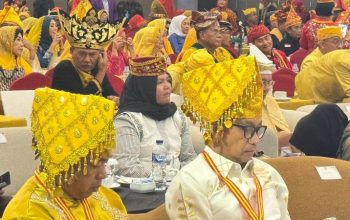 Wabup Surya Hadiri Silaturahmi Akbar Pemangku Adat se-Sulteng