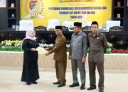 Wabup Surya Hadiri Rapat Paripurna DPRD Touna, Sampaikan Apresiasi atas Rekomendasi LKPJ Bupati 2025