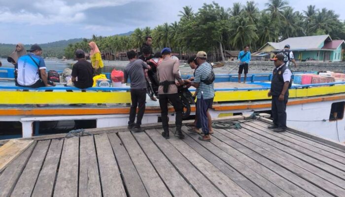 Jaga Kelestarian Laut, Satpolairud Polres Touna Larang Nelayan Gunakan Bom dan Racun Ikan