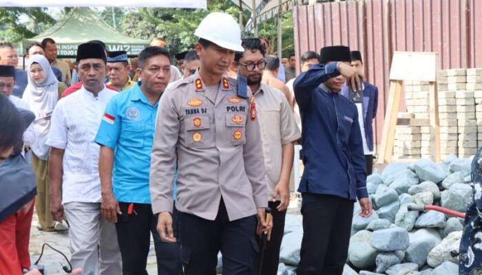 Sinergi Pendidikan, Kapolres Touna Hadiri Peletakan Batu Pertama RKB SD IT Al-Wahdah