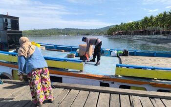 Ciptakan Rasa Aman di Laut, Satpolairud Polres Touna Masifkan Patroli Sambang Masyarakat