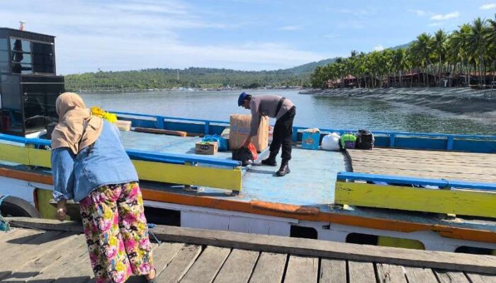 Ciptakan Rasa Aman di Laut, Satpolairud Polres Touna Masifkan Patroli Sambang Masyarakat
