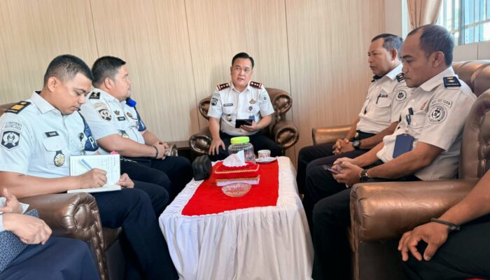 Kalapas Ampana Pimpin Rapat Strategis, Perkuat Komitmen Wujudkan Pemasyarakatan Bersih Dari HALINAR
