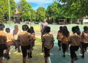 Tanamkan Disiplin Sejak Dini, Satlantas Polres Touna Edukasi Polisi Cilik di SDN 1 Ratolindo