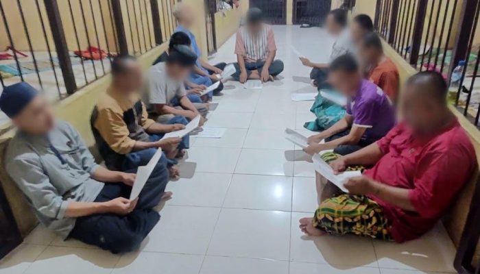 Polres Touna Gelar Pembinaan Rohani Tahanan, Kapolres Tekankan Pendekatan Humanis