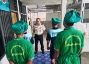 Beri Arahan Petugas Dapur, Kalapas Ampana Tekankan Kebersihan dan Kualitas Makanan WBP