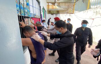 Zero Halinar Harga Mati, Lapas Ampana Gelar Razia Mendadak Blok Hunian Warga Binaan