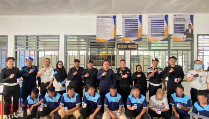 Lapas Ampana Bersinar, Tes Urine Pegawai dan WBP Perkuat Komitmen Zero Narkoba