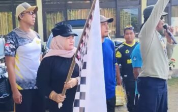 Wabup Surya Lepas Jalan Santai Peringatan Hardiknas 2026