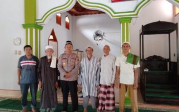 Kapolsek Ampana Tete Pererat Silaturahmi dengan Tokoh Agama dan Masyarakat