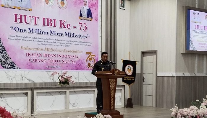Puncak HUT IBI ke-75, Bupati Ilham Lawidu: Bidan Pilar Utama Pembangunan Kesehatan di Touna